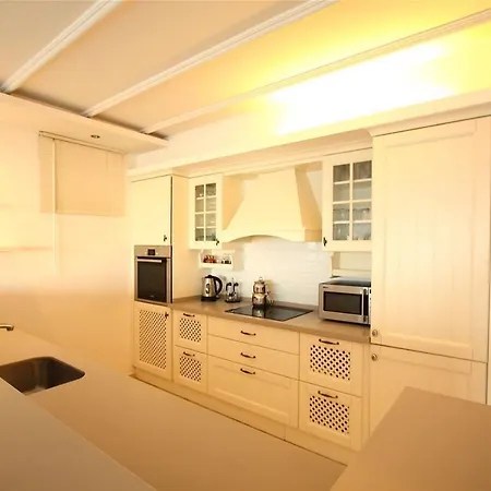Oasis Rezidens Apartment